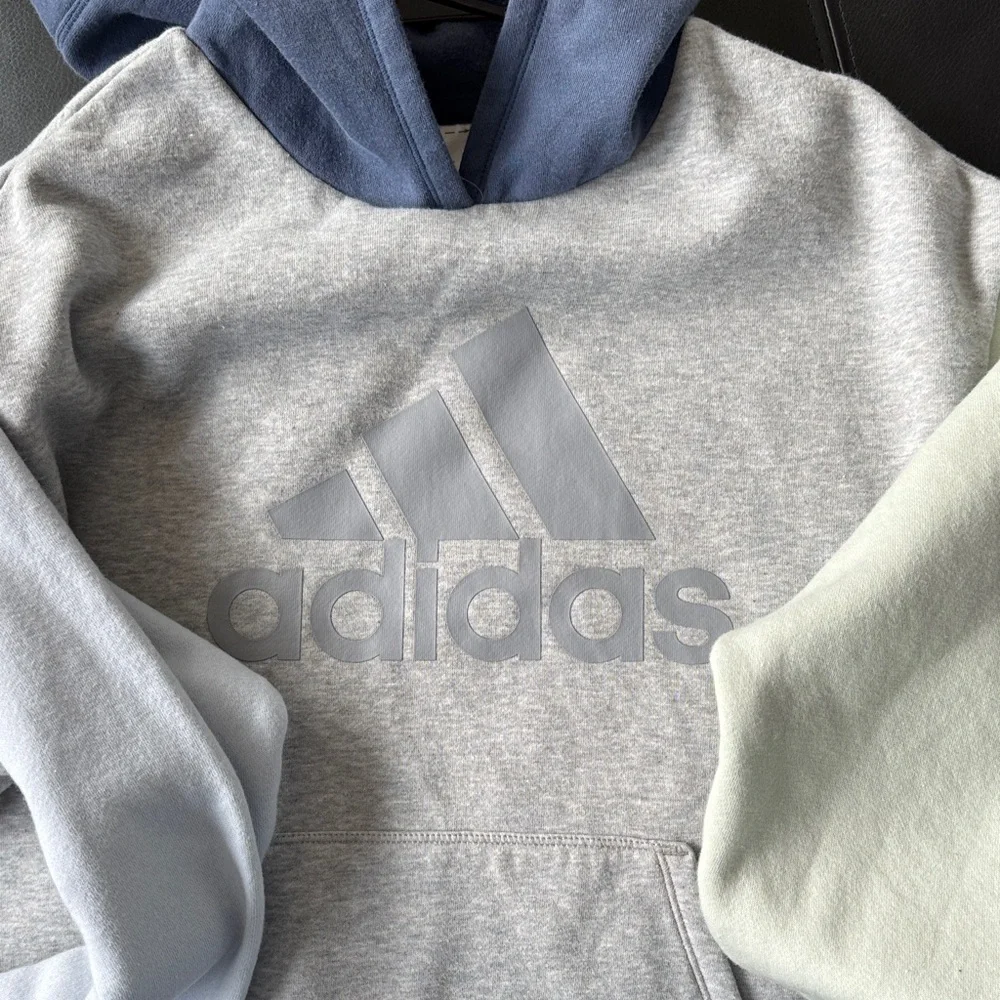 Adidas Hooded Sweatshirt NWOT